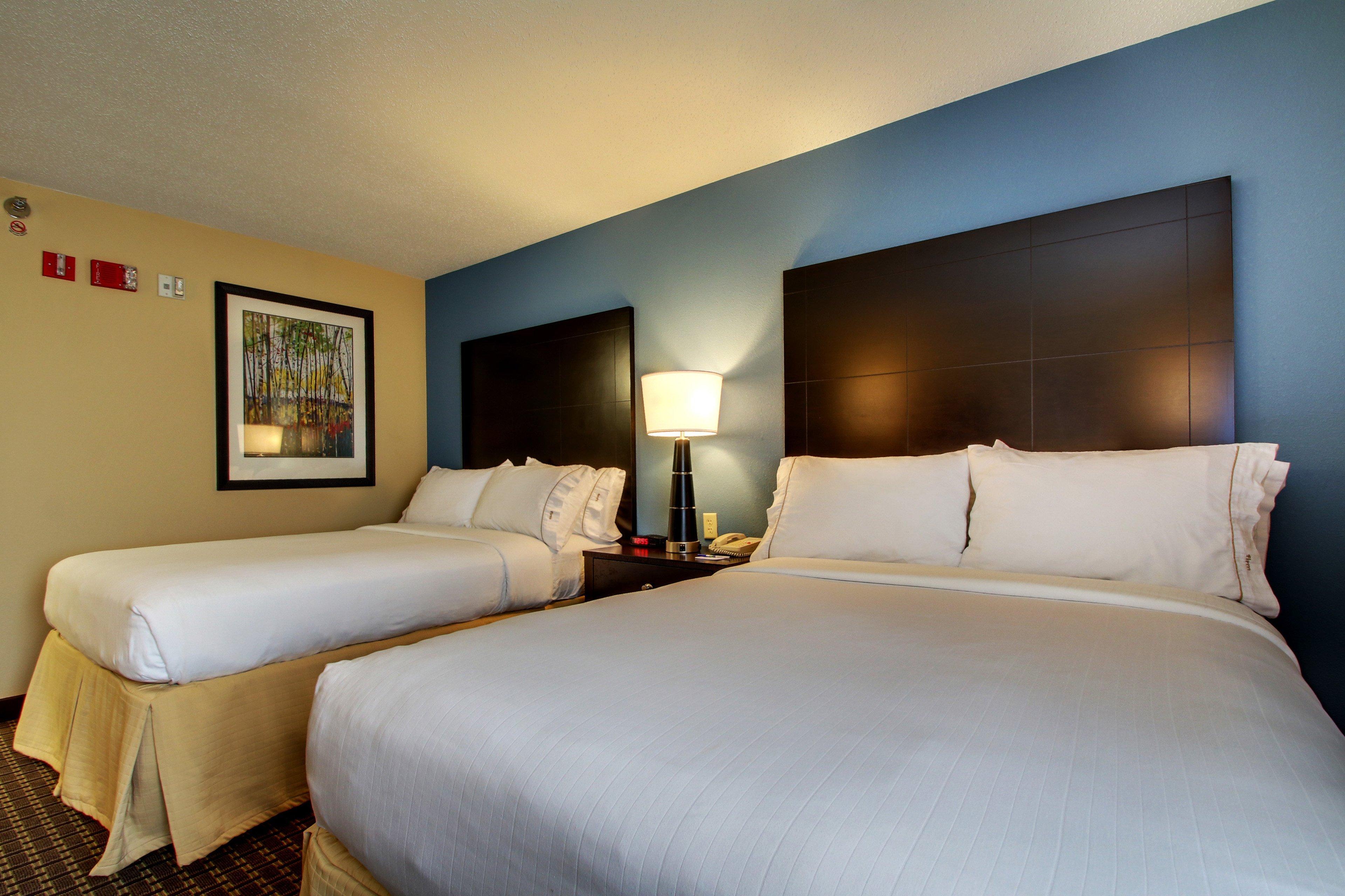 Holiday Inn Express Hotel Fort Campbell-Oak Grove By Ihg Exterior foto